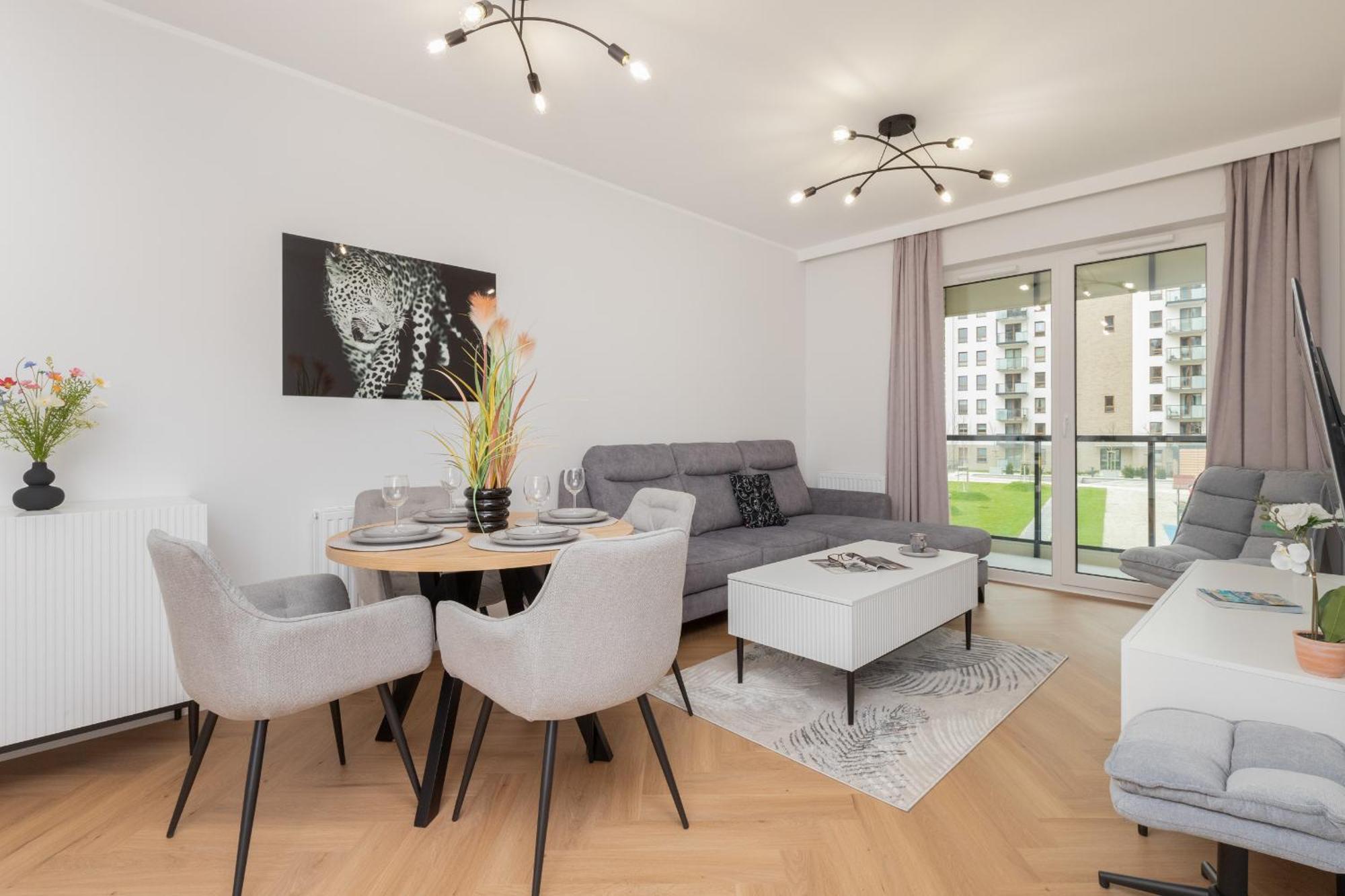Nowa Letnica Comfortable Apartments With Balcony & Parking Gdansk By Noclegi Renters Exterior foto